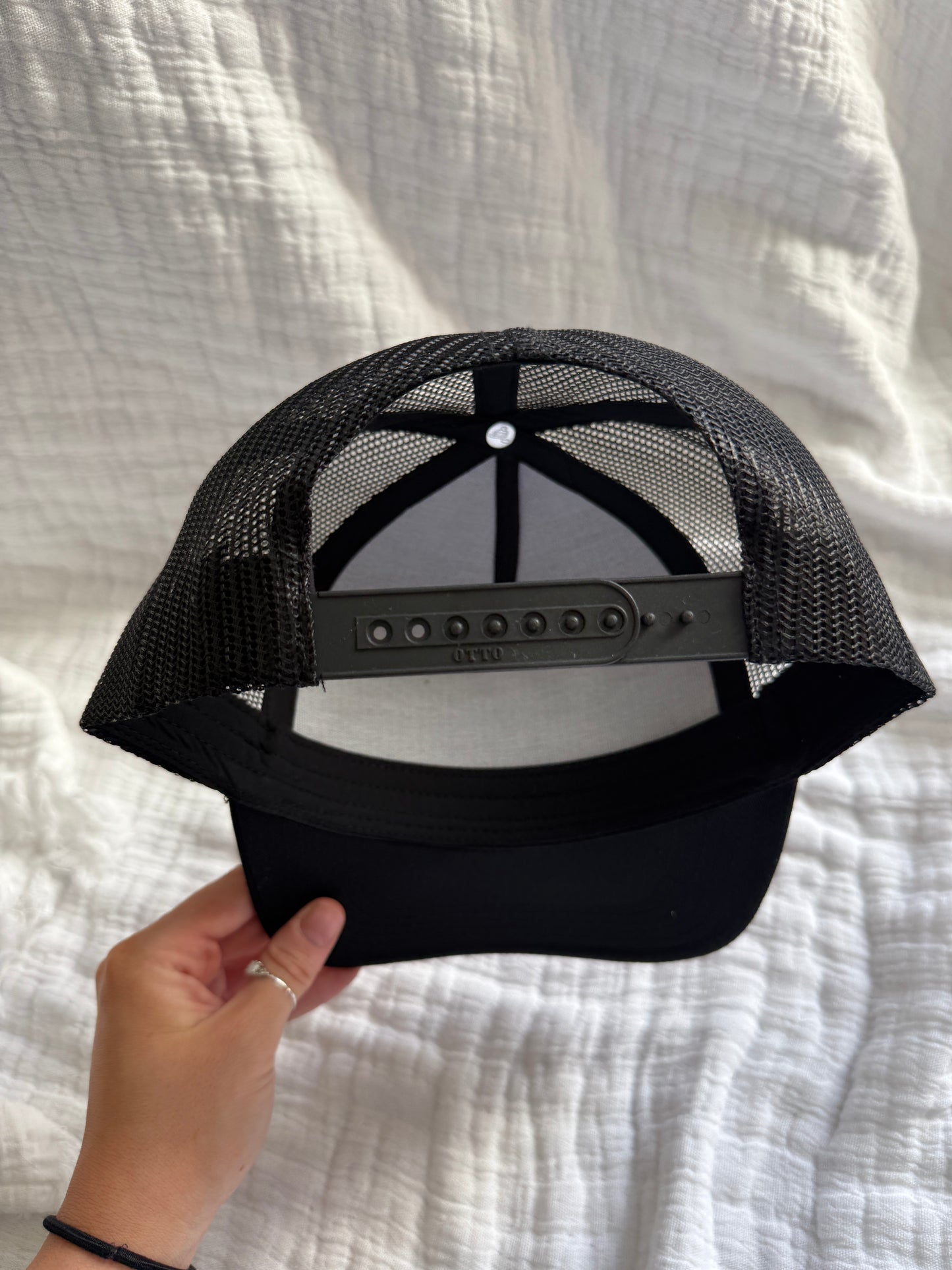 you want philly philly trucker hat